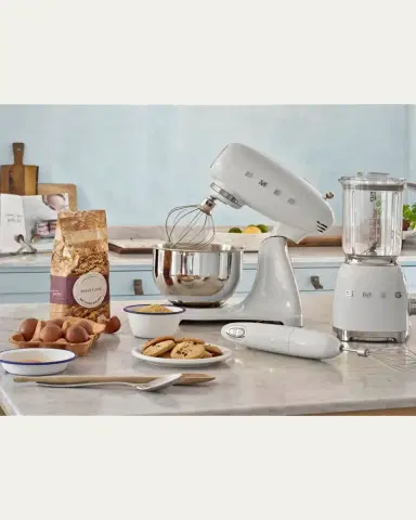 Smeg BLF03 Retro Blender | Thumbnail 2