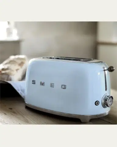 Smeg Retro 2-Slice Toaster | Thumbnail 2 Smeg Retro 2-Slice Toaster | Thumbnail 2