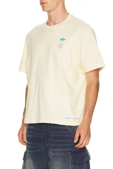 adidas Originals Para x Bad Bunny DTMF Tour Merch Tee | Thumbnail 3 adidas Originals Para x Bad Bunny DTMF Tour Merch Tee | Thumbnail 3