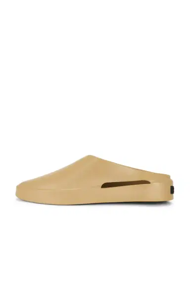 Fear of God Essentials California 1.0 Slide | Thumbnail 5