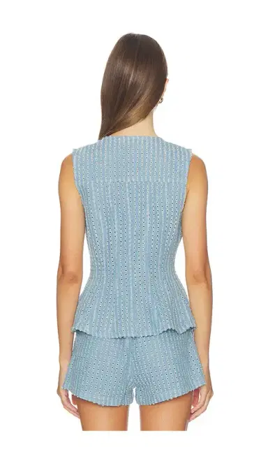 ASTR The Label Noa Vest | Thumbnail 3