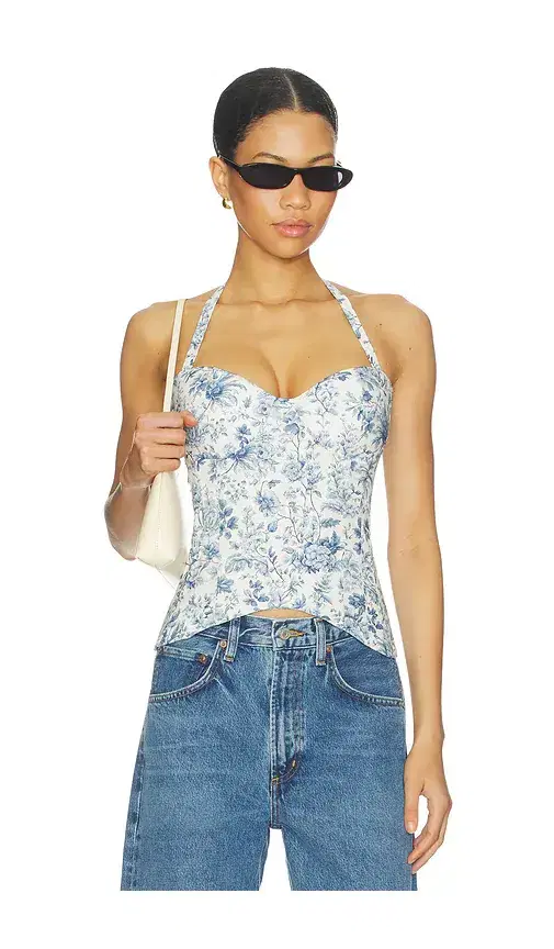 Carrie Top