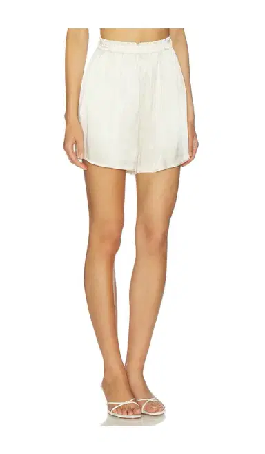 LAMARQUE Lizzie Short | Thumbnail 2