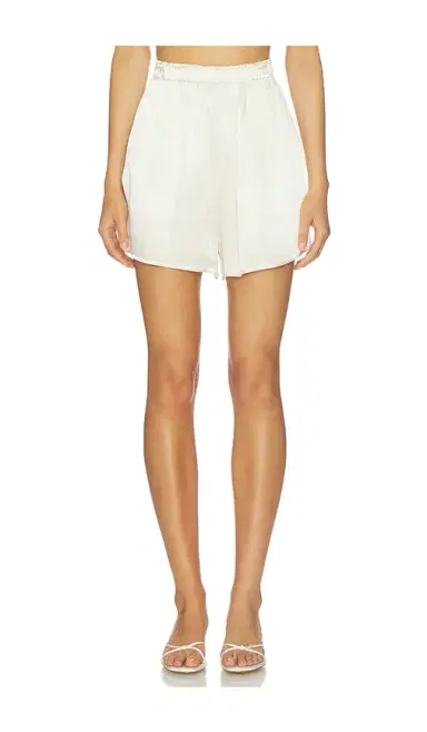 LAMARQUE Lizzie Short | Thumbnail 1