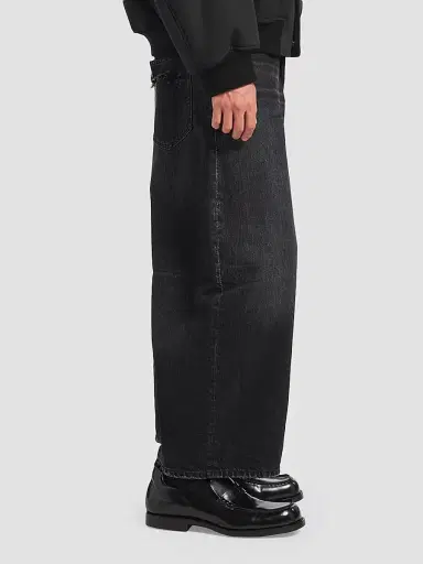 Balenciaga Men's Curved Jeans | Thumbnail 4 Balenciaga Men's Curved Jeans | Thumbnail 4