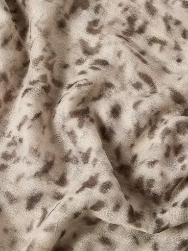 Brunello Cucinelli Women's Lynx Print Cashmere Scarf | Thumbnail 4