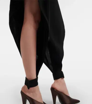 Alaïa Alaïa Cutout ruffled tapered pants | Thumbnail 2