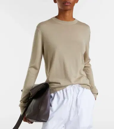 Toteme Cashmere and silk sweater | Thumbnail 2