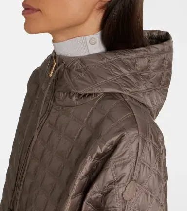 Moncler Quilted hooded jacket | Thumbnail 3