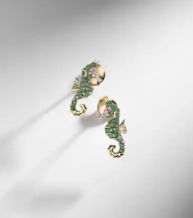 Yvonne Léon Yvonne Léon Hippocampe 18kt gold earrings with gemstones | Thumbnail 5