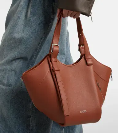 Loewe Hammock Flip leather tote bag | Thumbnail 4 Loewe Hammock Flip leather tote bag | Thumbnail 4