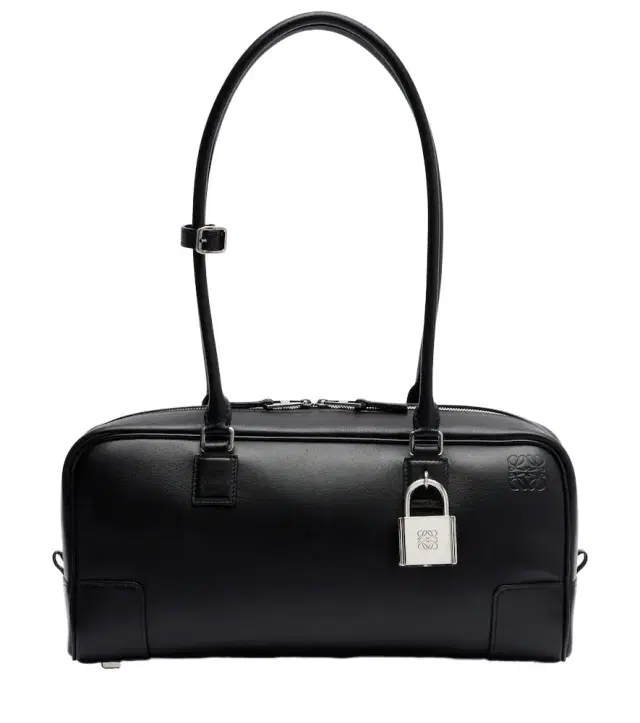 Loewe Amazona 31 leather shoulder bag