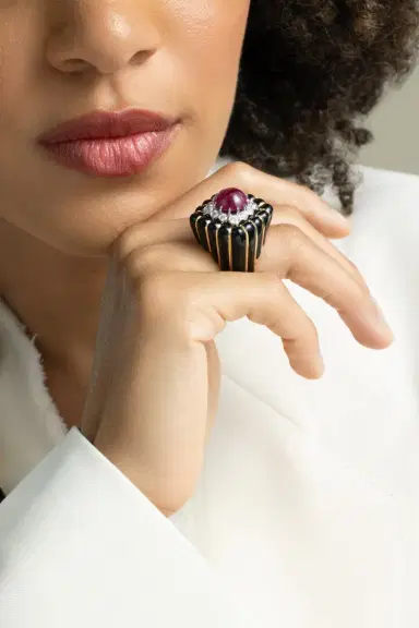 DAVID WEBB Ruby Black Fountain Head Ring | Thumbnail 3