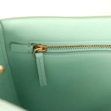 Chanel Chanel Maxi "Souplissimo" Small Flap Bag Green Suede Gold Hardware | Thumbnail 10 Chanel Chanel Maxi "Souplissimo" Small Flap Bag Green Suede Gold Hardware | Thumbnail 10