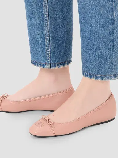 Valentino Garavani Women's VLogo Signature in Nappa 05MM Ballerinas | Thumbnail 7 Valentino Garavani Women's VLogo Signature in Nappa 05MM Ballerinas | Thumbnail 7
