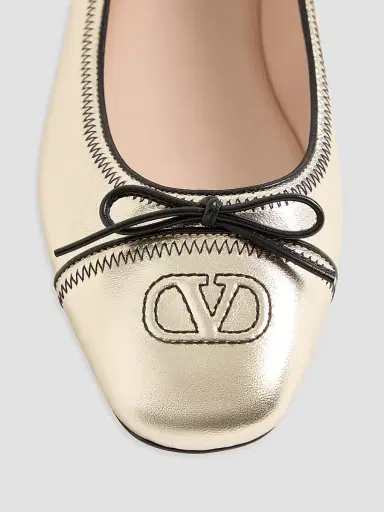 Valentino Garavani Women's VLogo Signature Laminated Nappa 05MM Ballerinas | Thumbnail 5 Valentino Garavani Women's VLogo Signature Laminated Nappa 05MM Ballerinas | Thumbnail 5