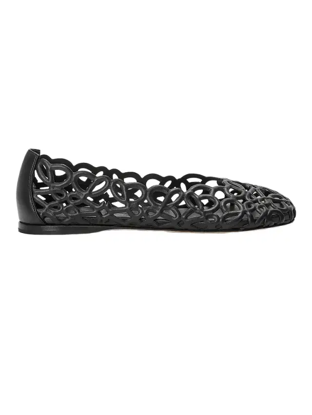 LOEWE Women's Petal Anagram Leather Ballet Flats - Black