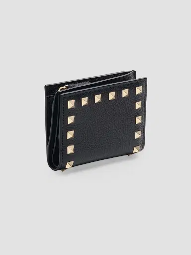 Valentino Garavani Women's Rockstud Wallet in Grainy Calfskin - Black | Thumbnail 3 Valentino Garavani Women's Rockstud Wallet in Grainy Calfskin - Black | Thumbnail 3