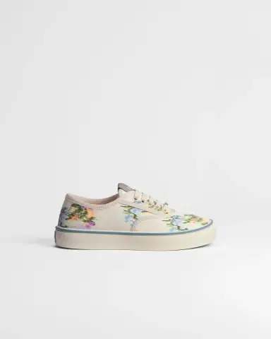 Dior Dior Saltwind Sneaker | Thumbnail 2 Dior Dior Saltwind Sneaker | Thumbnail 2