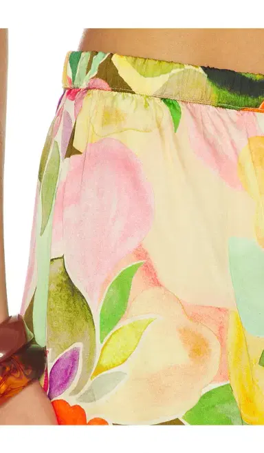 Amanda Uprichard Mariko Shorts | Thumbnail 6