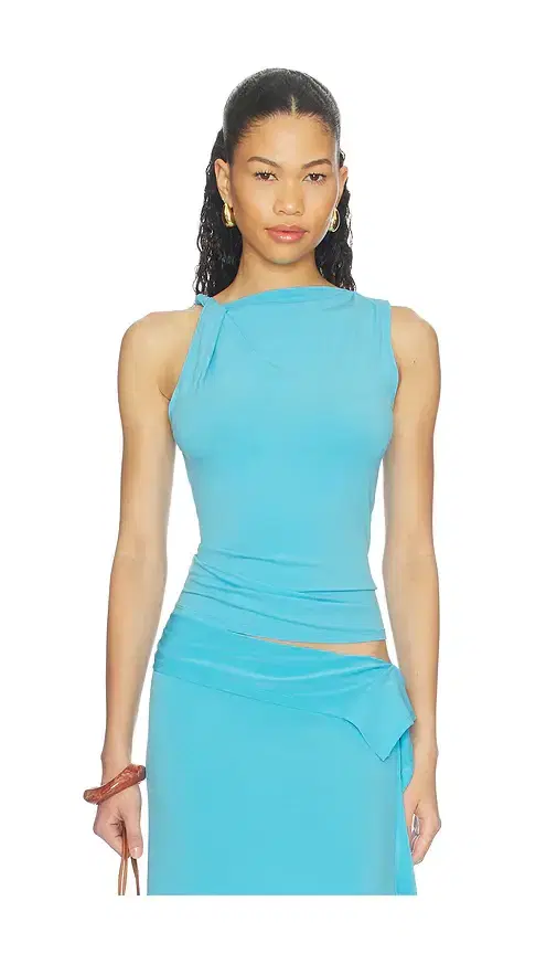 Elemental Twist Singlet