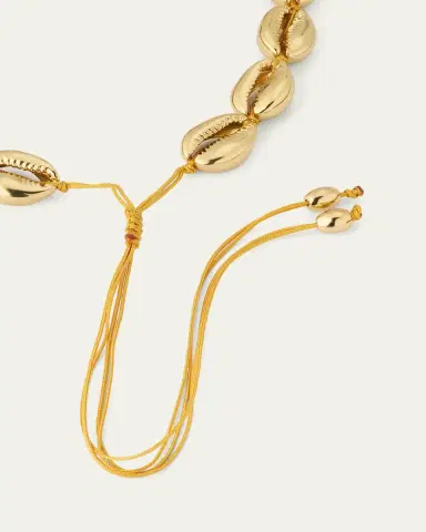 TOHUM Design Concha Large Puka Necklace | Thumbnail 4 TOHUM Design Concha Large Puka Necklace | Thumbnail 4