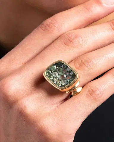 VRAM 18K Green Sapphire Ring | Thumbnail 2 VRAM 18K Green Sapphire Ring | Thumbnail 2