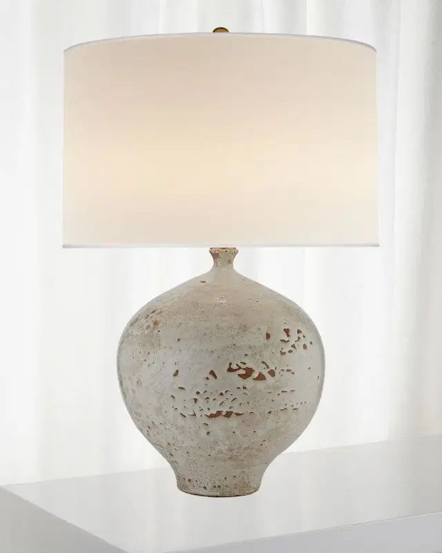 Visual Comfort Signature Gaios Table Lamp By AERIN