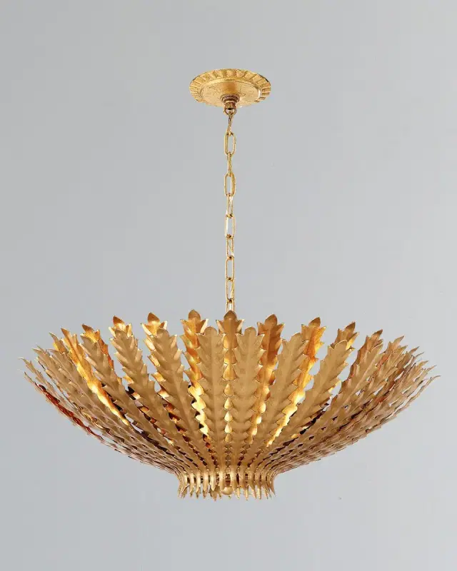 Visual Comfort Signature Hampton Medium Chandelier By AERIN