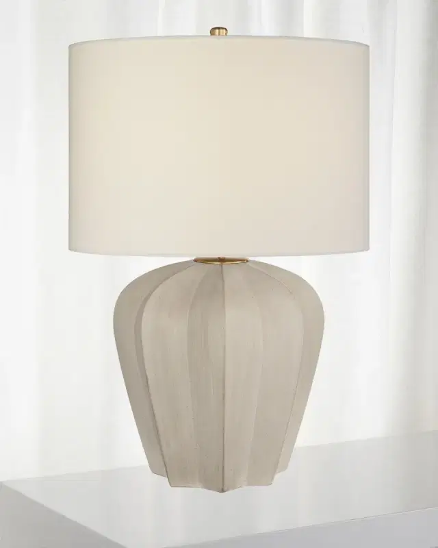 Visual Comfort Signature Pierrepont Medium Table Lamp By AERIN