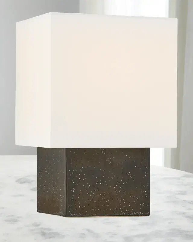 Visual Comfort Signature Pari Small Square Table Lamp By Kelly Wearstler