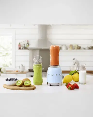 Smeg Retro-Style Personal Blender | Thumbnail 5