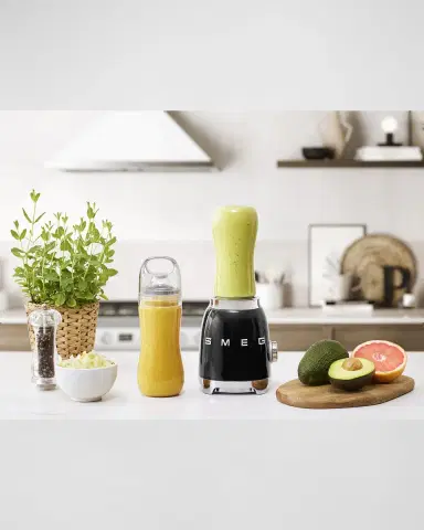 Smeg Retro-Style Personal Blender | Thumbnail 5