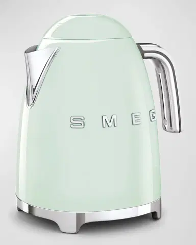 Smeg Retro Electric Kettle, Polished White | Thumbnail 2