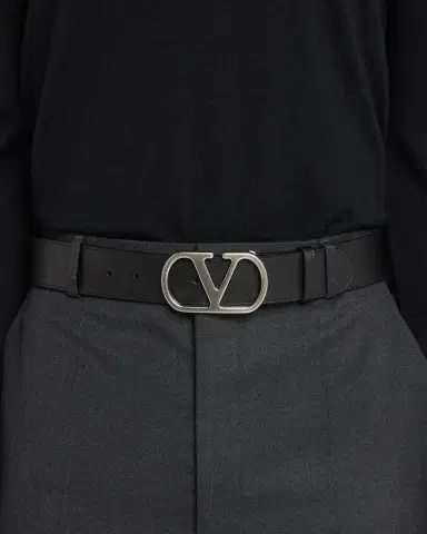 Valentino Garavani Men's Leather VLogo Belt | Thumbnail 1 Valentino Garavani Men's Leather VLogo Belt | Thumbnail 1