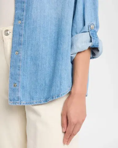L'Agence Jorah Relaxed Long-Sleeve Denim Shirt | Thumbnail 5