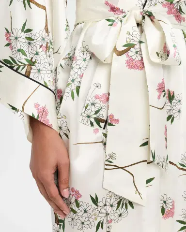 Olivia von Halle Mimi Ana Blossom-Print Silk Robe | Thumbnail 4 Olivia von Halle Mimi Ana Blossom-Print Silk Robe | Thumbnail 4