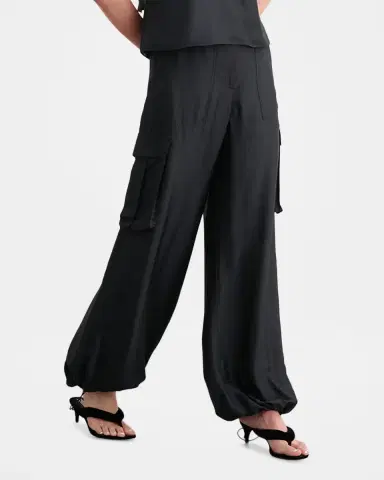 Toccin James Mid-Rise Cargo Pants | Thumbnail 4
