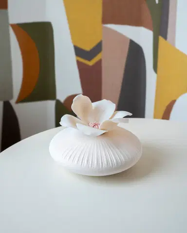 Lladro Ikebana Flower Diffuser | Thumbnail 6 Lladro Ikebana Flower Diffuser | Thumbnail 6