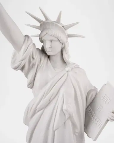 Lladro Limited Edition 250th Anniversary Statue of Liberty Sculpture | Thumbnail 3 Lladro Limited Edition 250th Anniversary Statue of Liberty Sculpture | Thumbnail 3