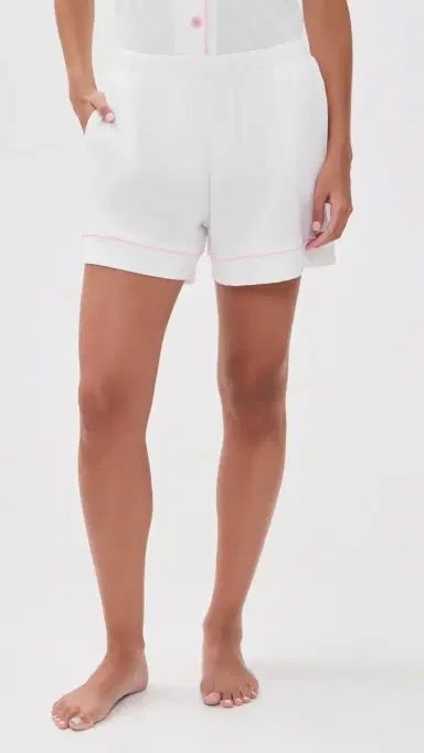 Petite Plume Pima Piping Short et White | Thumbnail 5
