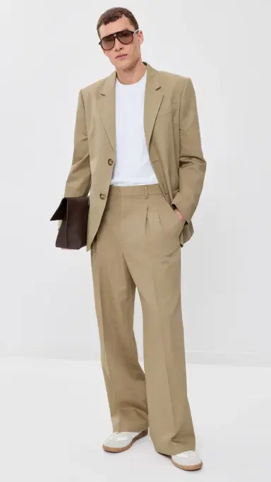 AMI Pleated Wide Leg Trousers Beige Taupe | Thumbnail 2