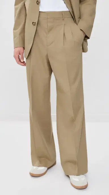 AMI Pleated Wide Leg Trousers Beige Taupe | Thumbnail 3
