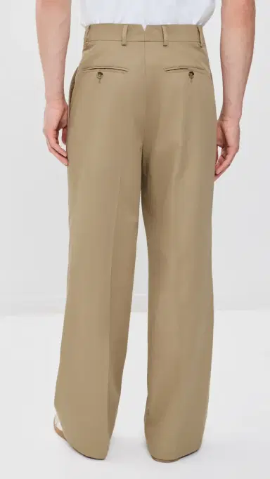 AMI Pleated Wide Leg Trousers Beige Taupe | Thumbnail 4