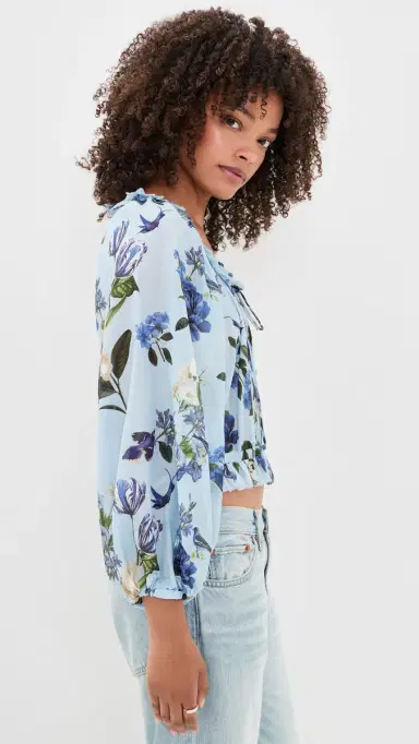Alice + Olivia Mclaine Cropped Blouse Fly Away | Thumbnail 4