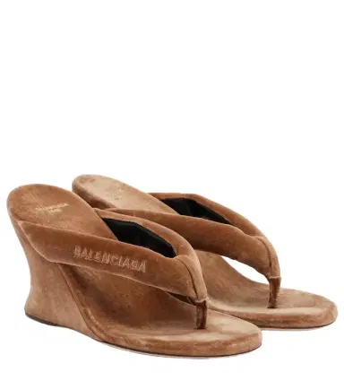 Balenciaga Gaeta velvet wedge thong sandals | Thumbnail 1