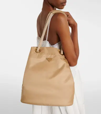 Prada Mariner Re-Nylon Large bucket bag | Thumbnail 7