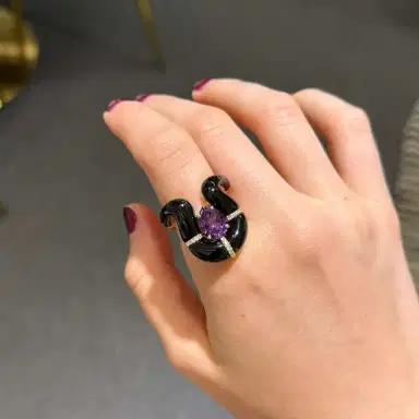 Wish Fine Jewelry 18.62ct Diamond Amethyst Onyx 18K Gold Hook Ring | Thumbnail 2 Wish Fine Jewelry 18.62ct Diamond Amethyst Onyx 18K Gold Hook Ring | Thumbnail 2
