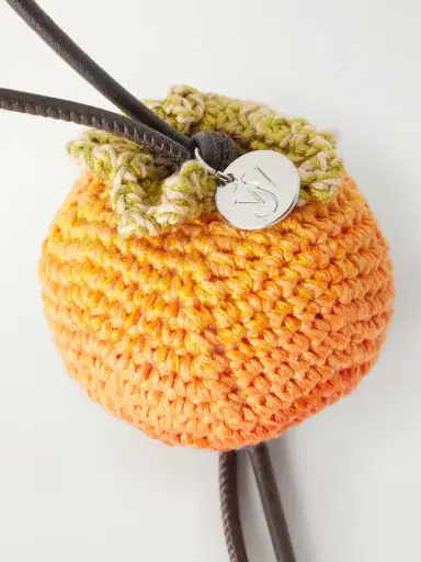 JW Anderson Persimmon Crocheted Cotton And Leather Bag Charm | Thumbnail 4