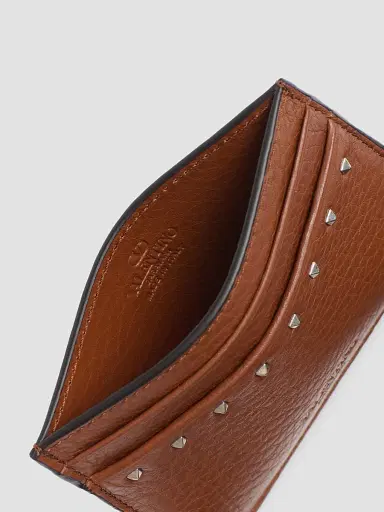 Valentino Garavani Men's Rockstud Grainy Calfskin Cardholder - Saddle Brown | Thumbnail 4 Valentino Garavani Men's Rockstud Grainy Calfskin Cardholder - Saddle Brown | Thumbnail 4
